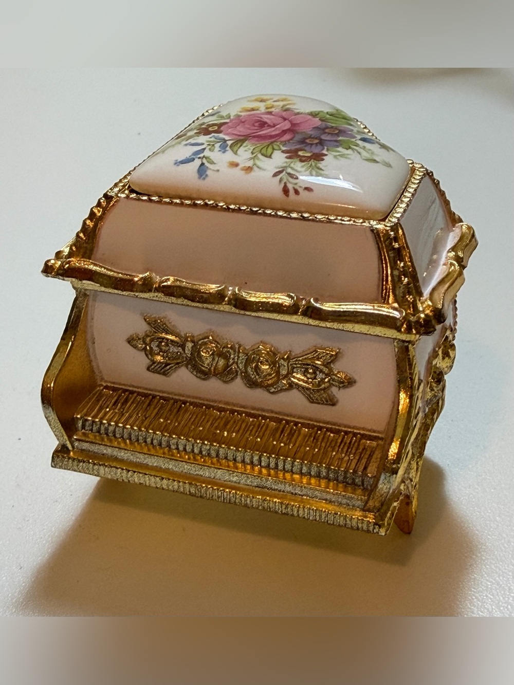 Vintage Grand Piano Music Box Porcelain Floral Trinket Jewelry Box Gold Trim